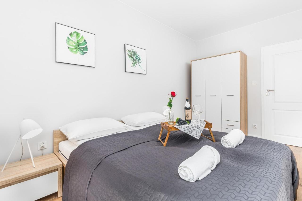 Apartamenty Kolo Brzegu By Noclegi Renters Колобжег Екстер'єр фото