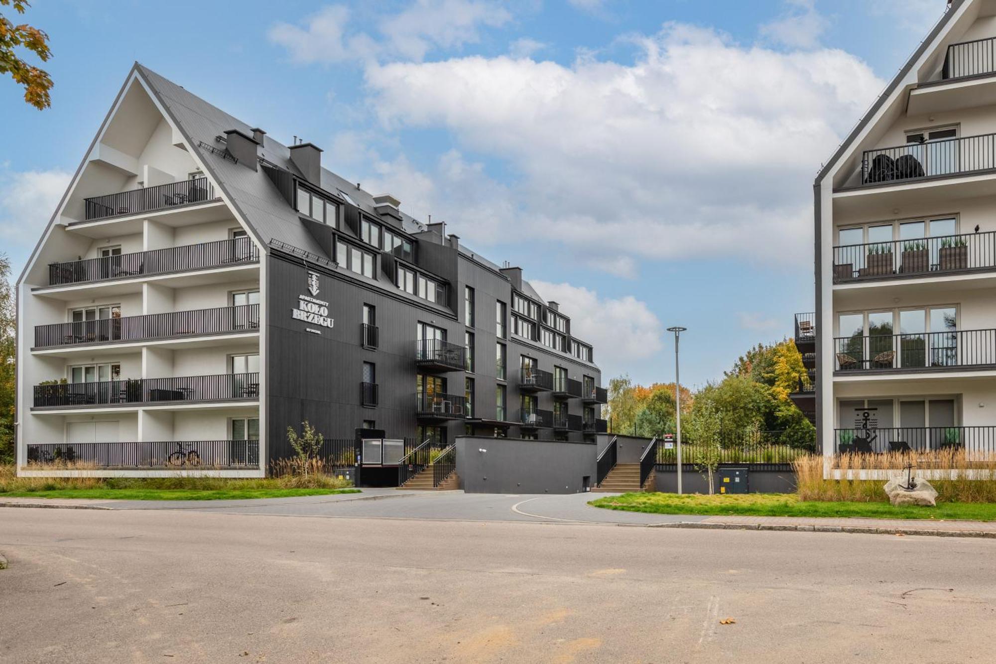 Apartamenty Kolo Brzegu By Noclegi Renters Колобжег Екстер'єр фото